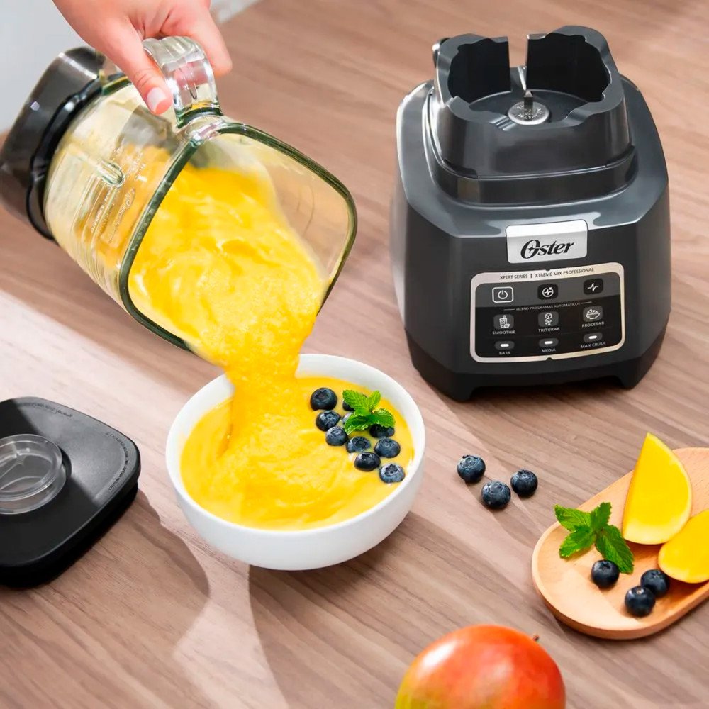 Licuadora Reversible BLSTXPG-BW-013 Oster | 2 Lt. Prof. Extreme, 15000 W, 10 aspas