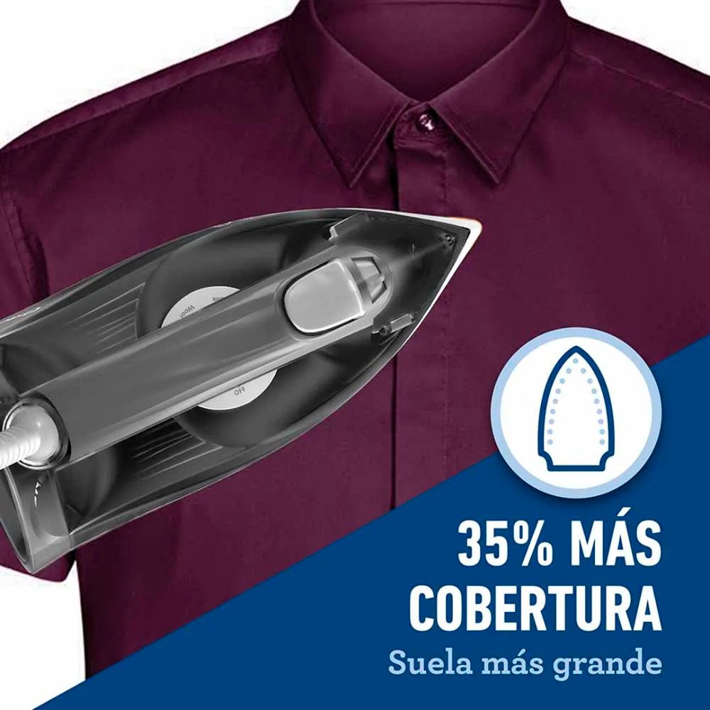 Plancha de cerámica Oster con suela grande con tecnología anticalcificación