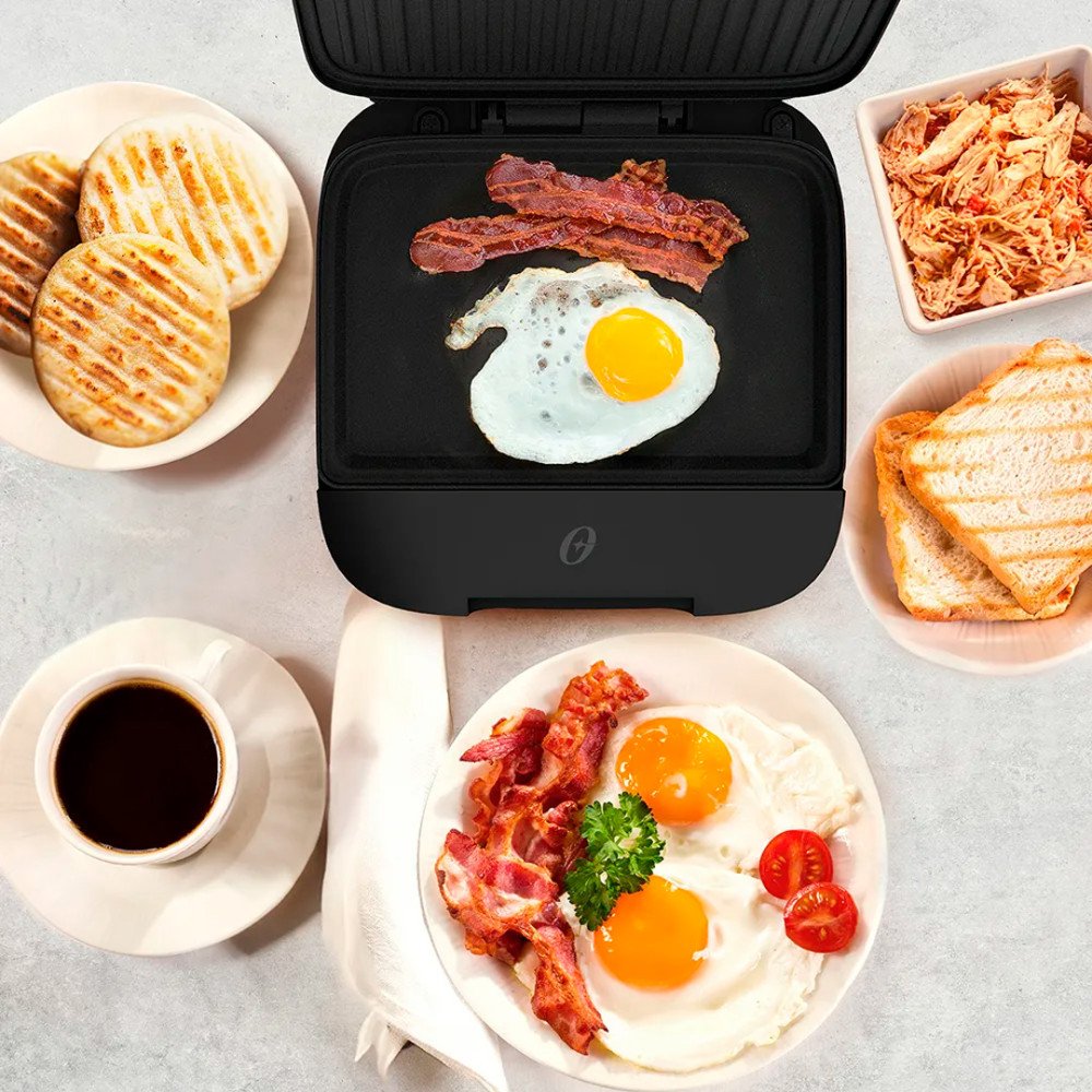 Sanduchera Oster CKSTSM400-013 | botón de apagado, color negro modelo CKSTSM400-013 cómpralo en Mi Bodega Ec