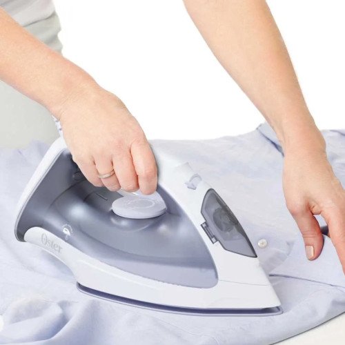 Plancha a Vapor Oster| GCSTBS3802-013 modelo GCSTBS3802-013 cómpralo en Mi Bodega Ec