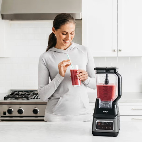 Licuadora Ninja  Professional Plus con Auto-iQ| NJBN701LAA modelo NJBN701LAA cómpralo en Mi Bodega Ec