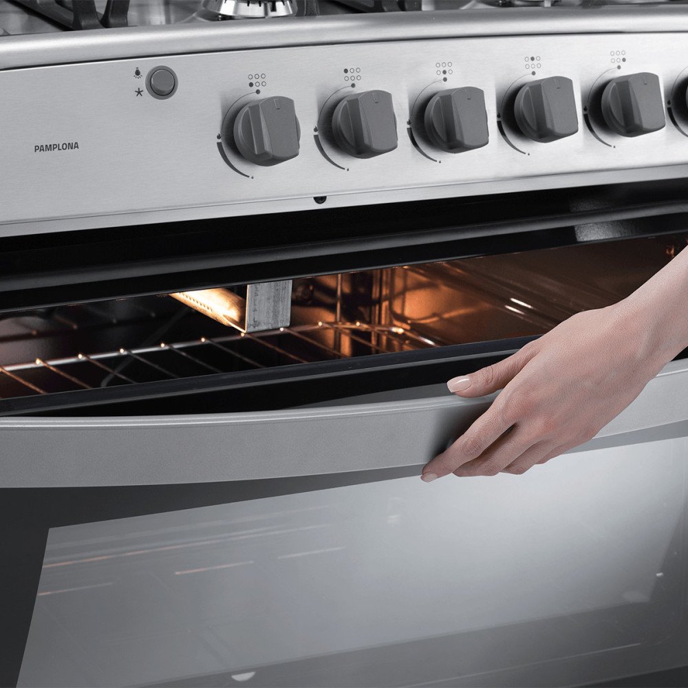 Cocina a Gas Indurama Pamplona Qzo Home | 6 Hornillas | 32" Cocina a Gas Indurama Pamplona Qzo Home | 6 Hornillas | 32"