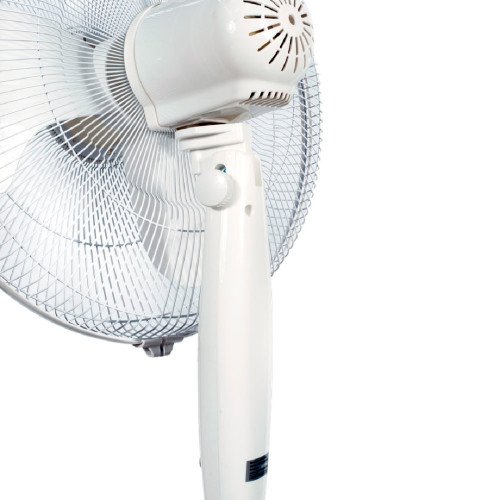 SMC | VENTILADOR 18" | PEDESTAL | BLANCO modelo VN18PB2 cómpralo en Mi Bodega Ec